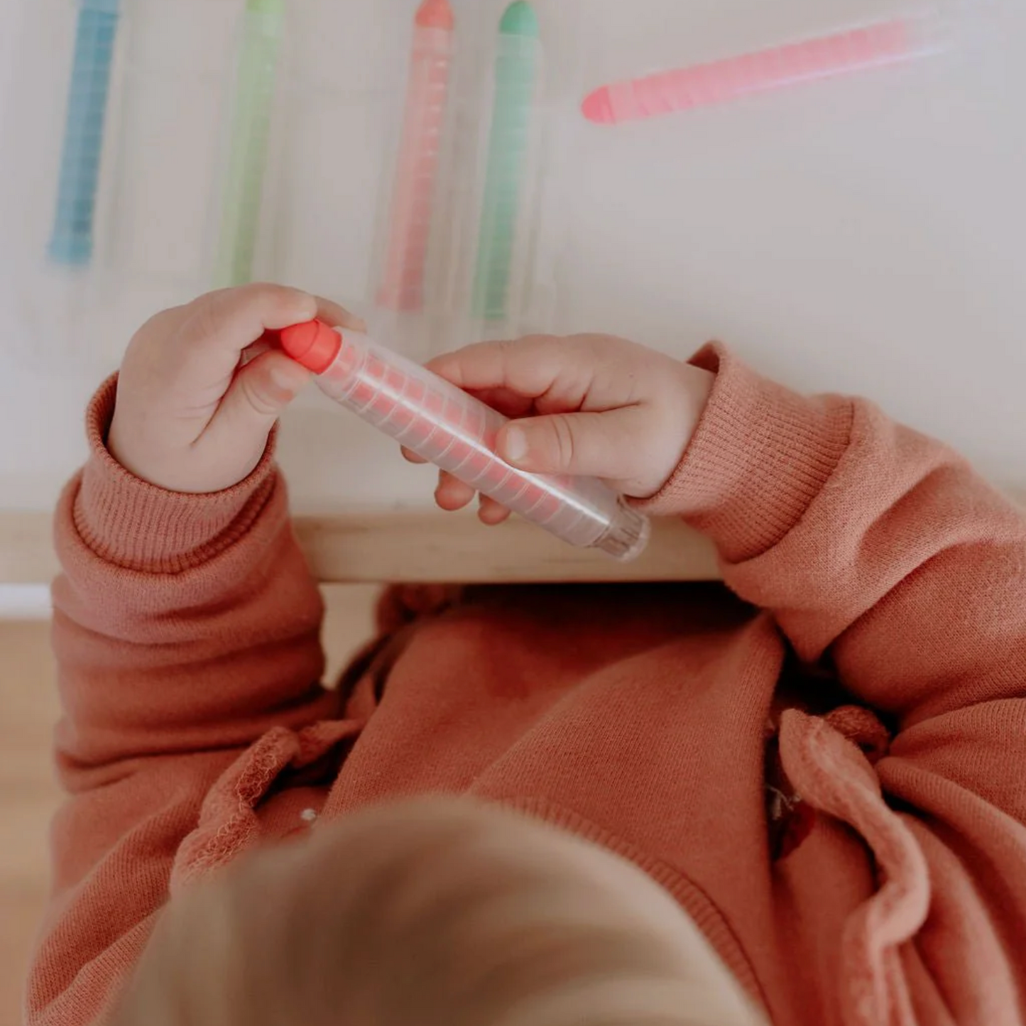 Retractable Washable Crayons and Pencil Case - 12pk