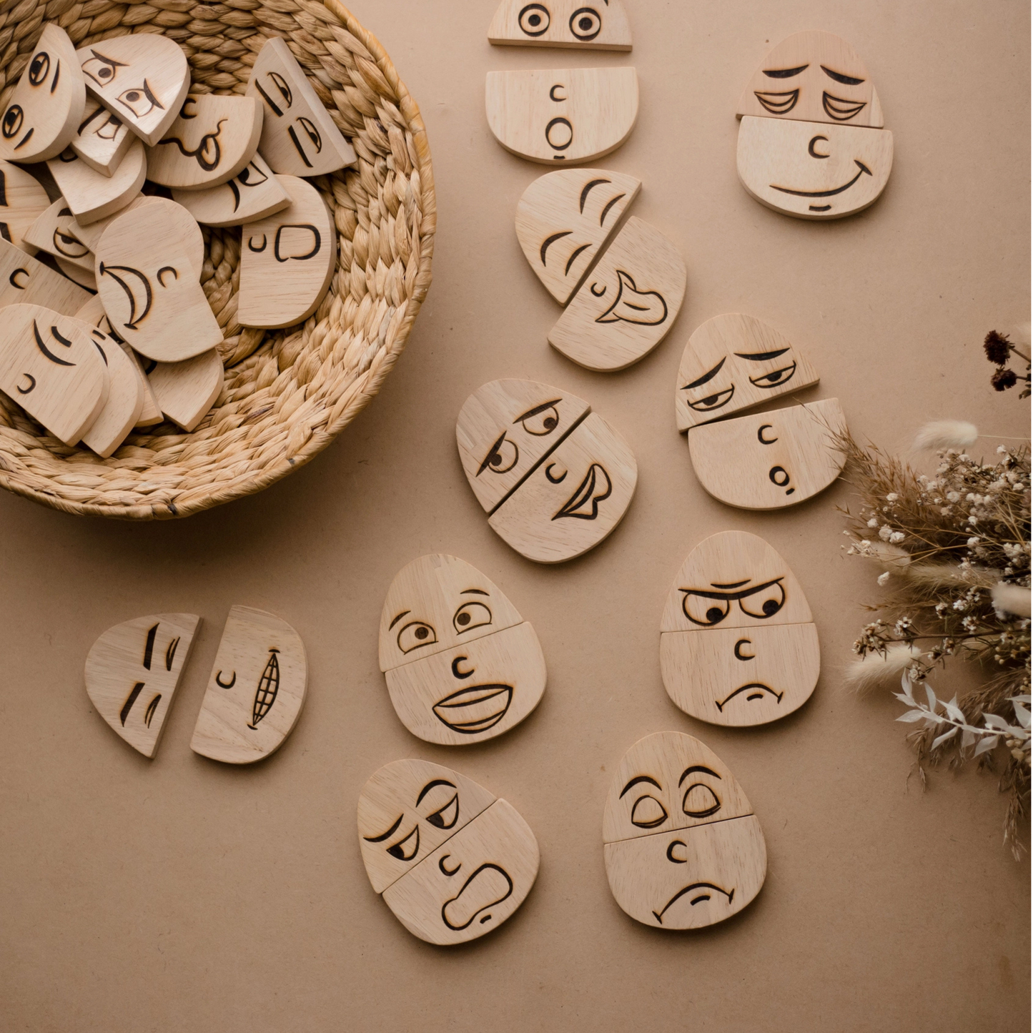 Wooden Egg-pression - Set of 20