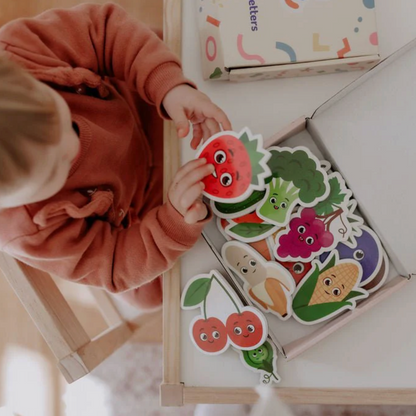 MagPlay Fruit & Vegetables Magnet Kit