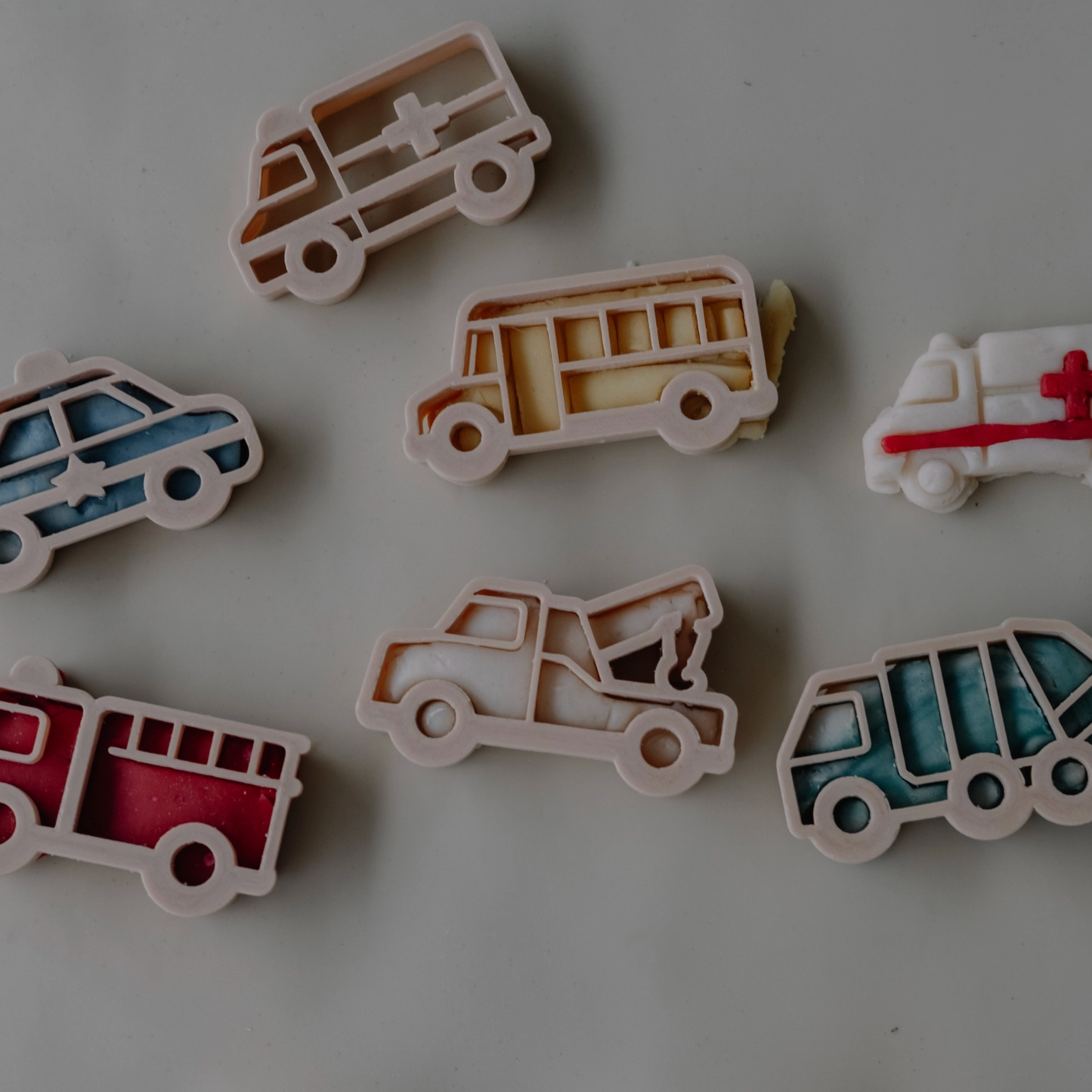 Service Vehicle Cutter Set - Eco Playdough Tool