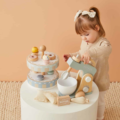 Wooden Cake Stand